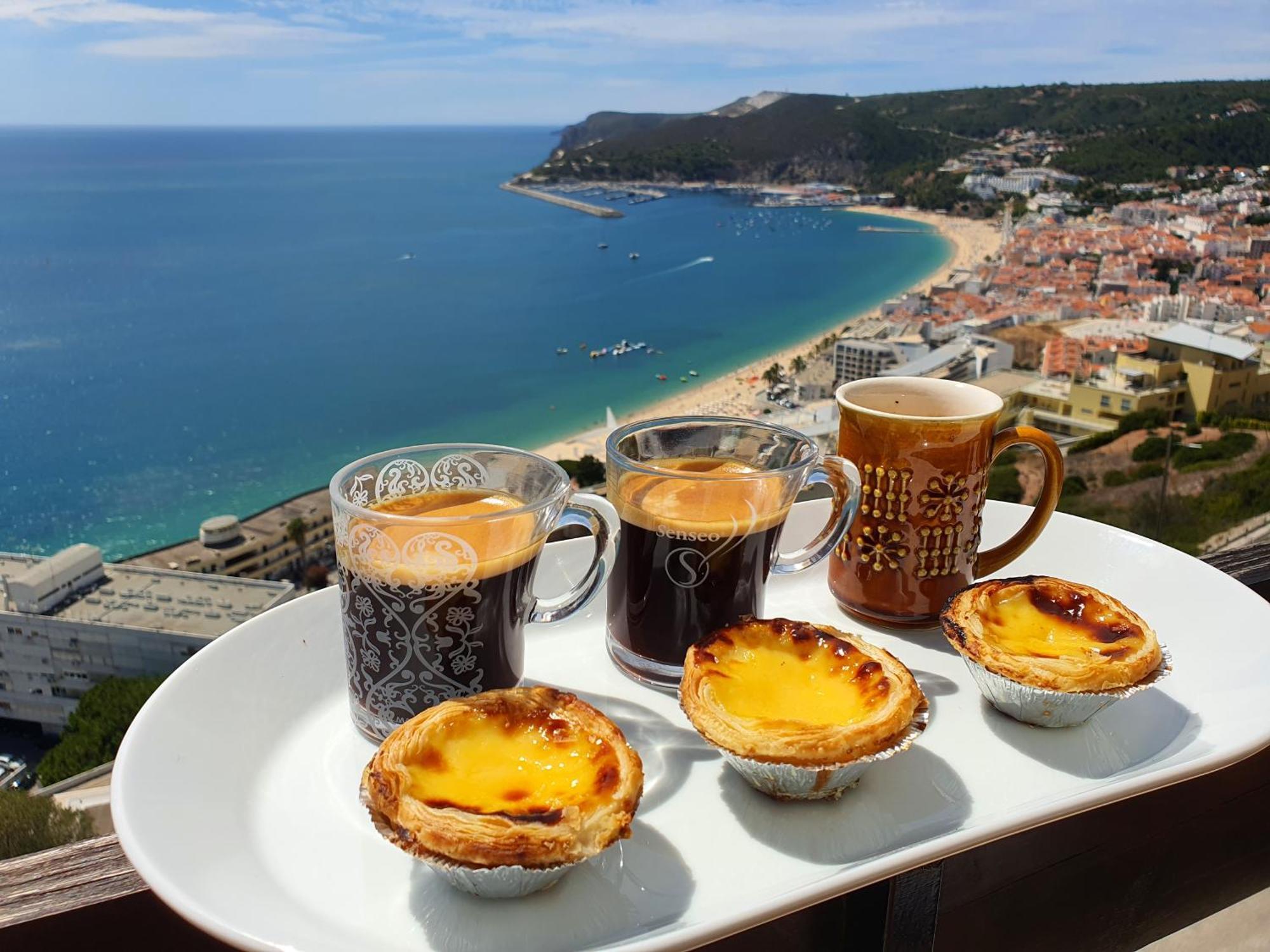 Apartment With A Stunning View Over Sesimbra Kültér fotó